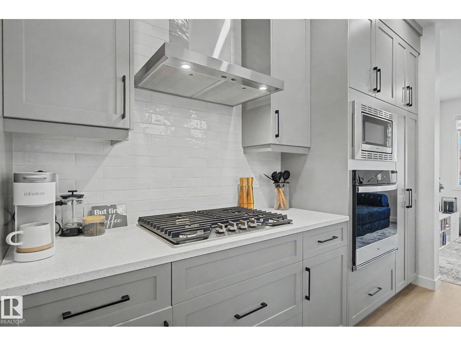 5745 HAWTHORN CM SW - 11