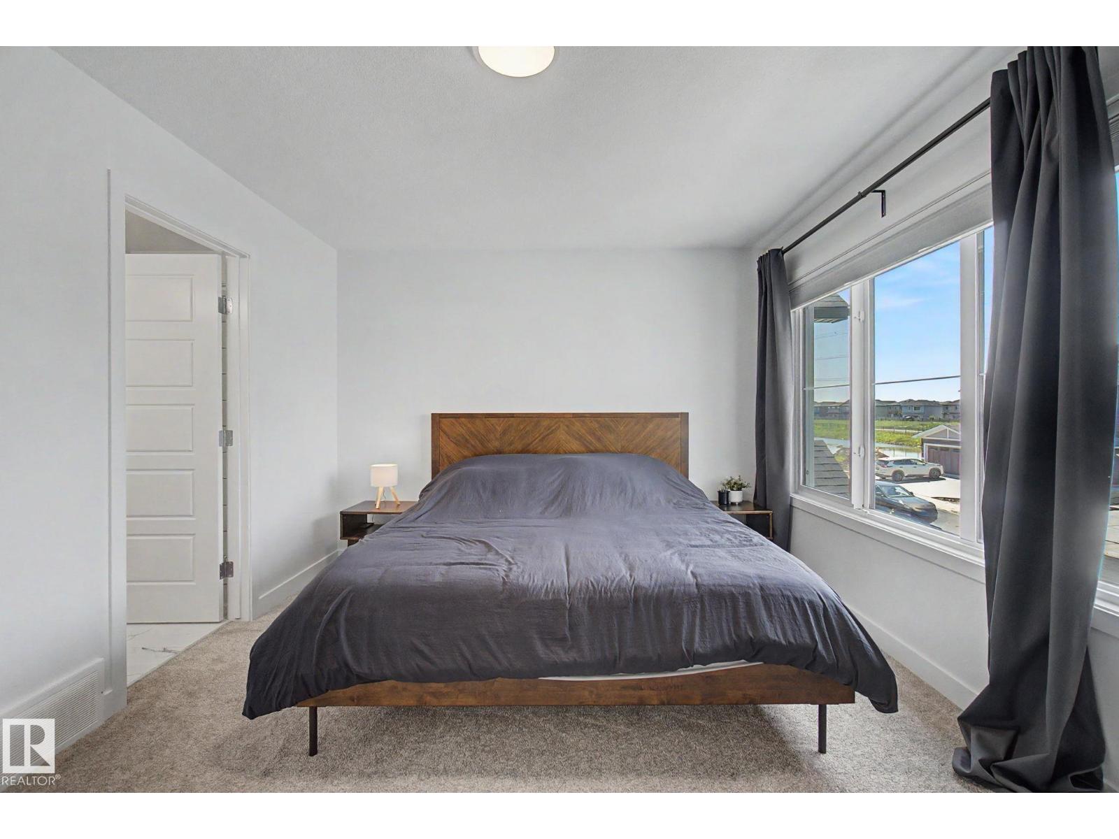 5745 HAWTHORN CM SW - 33