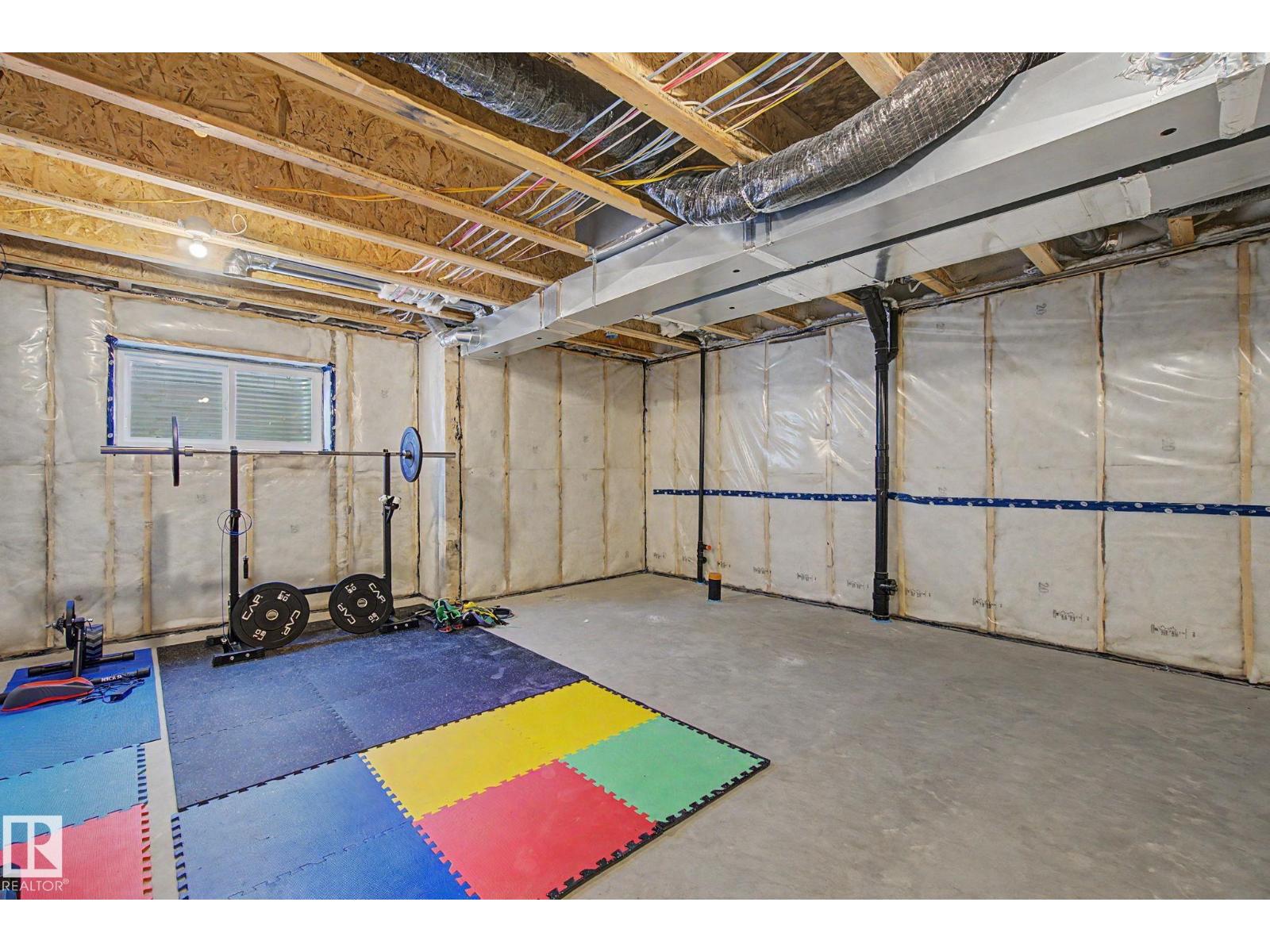 5745 HAWTHORN CM SW - 43