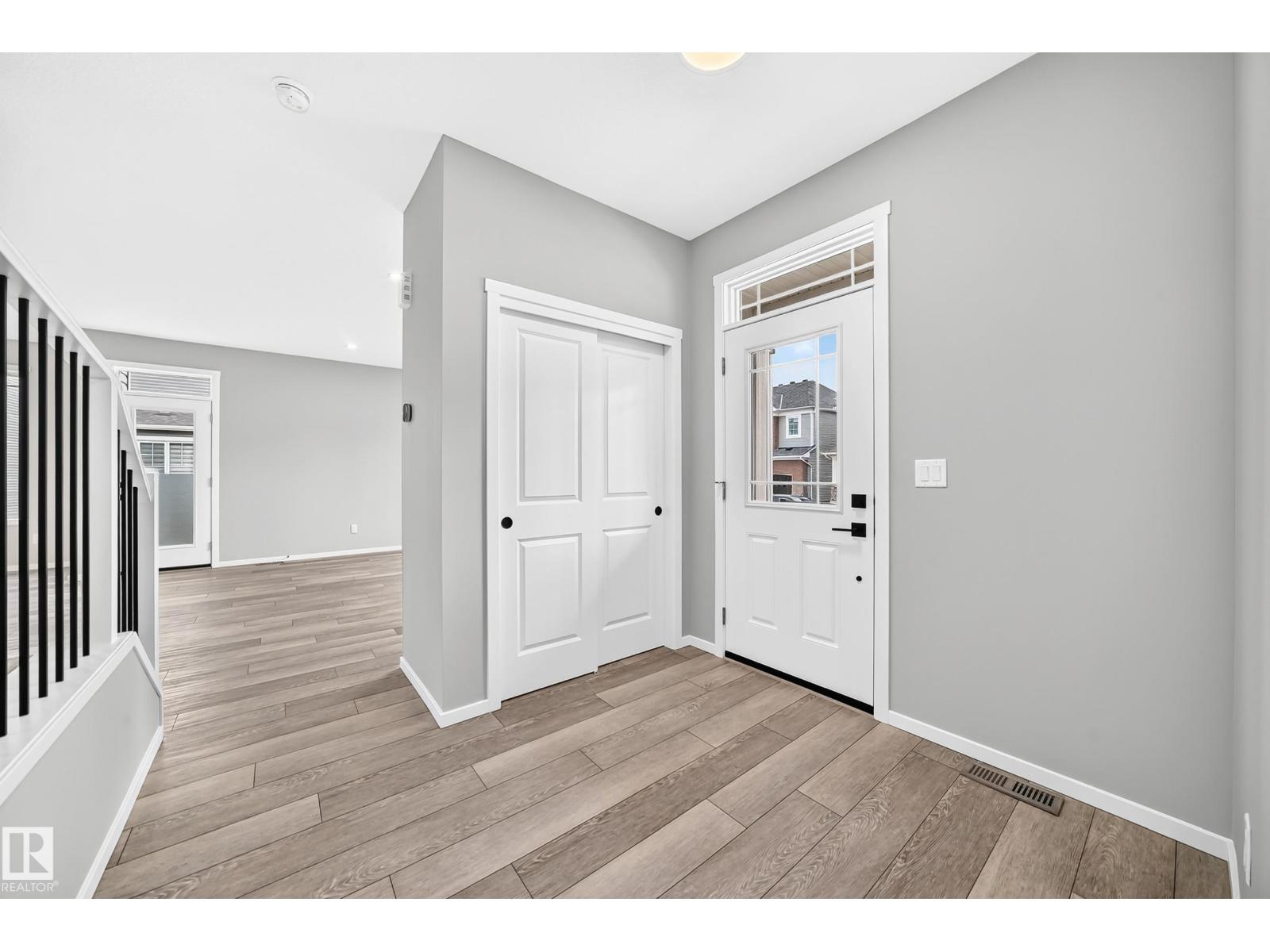 20512 15 AV NW - 34