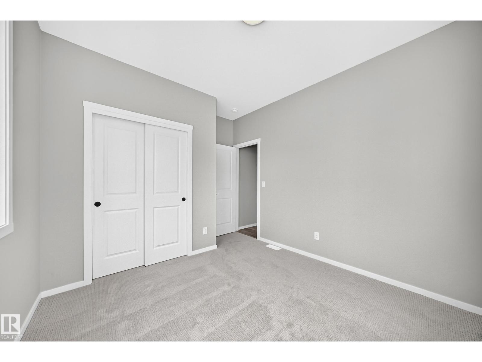 20512 15 AV NW - 29