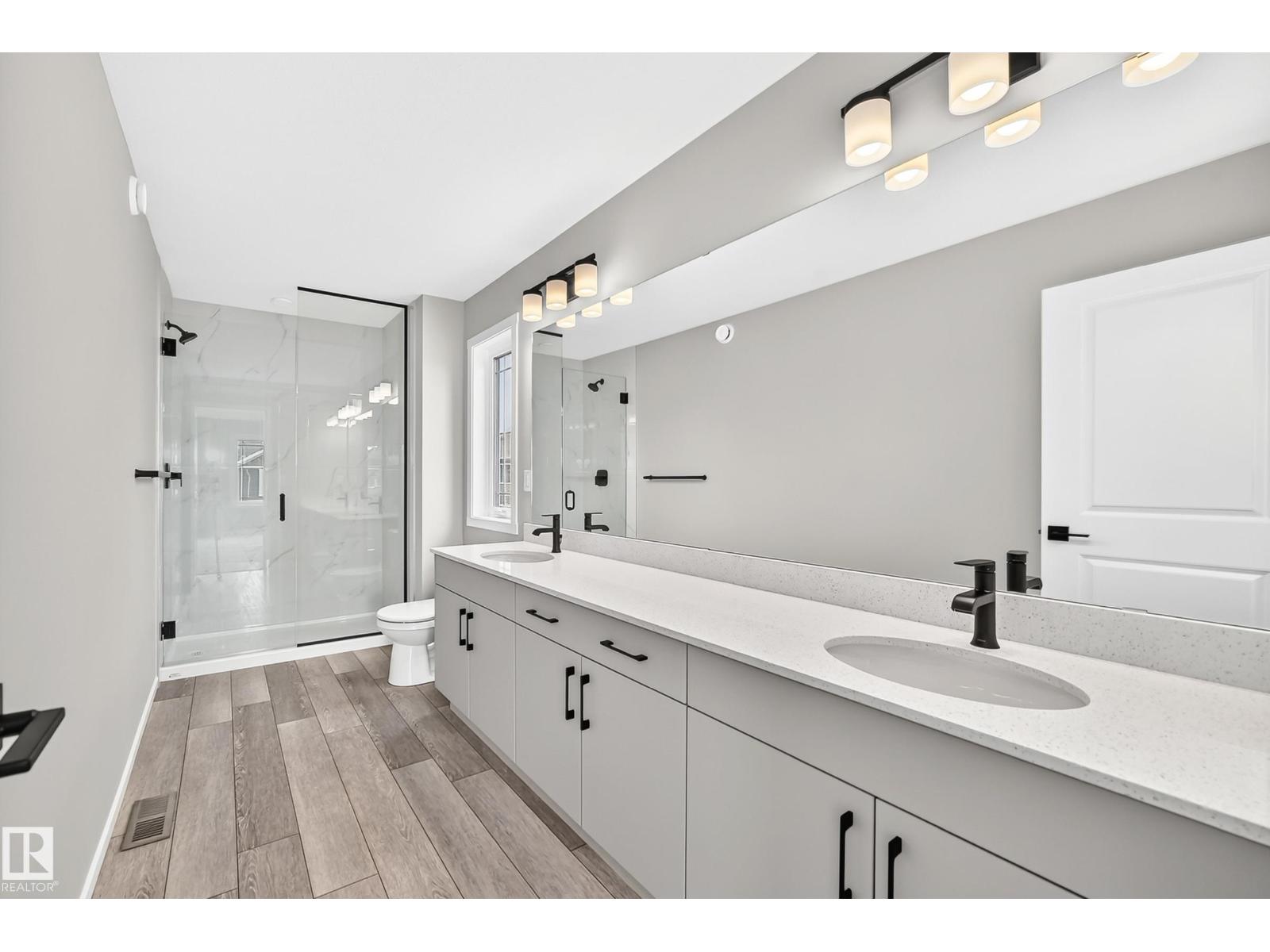 20512 15 AV NW - 40
