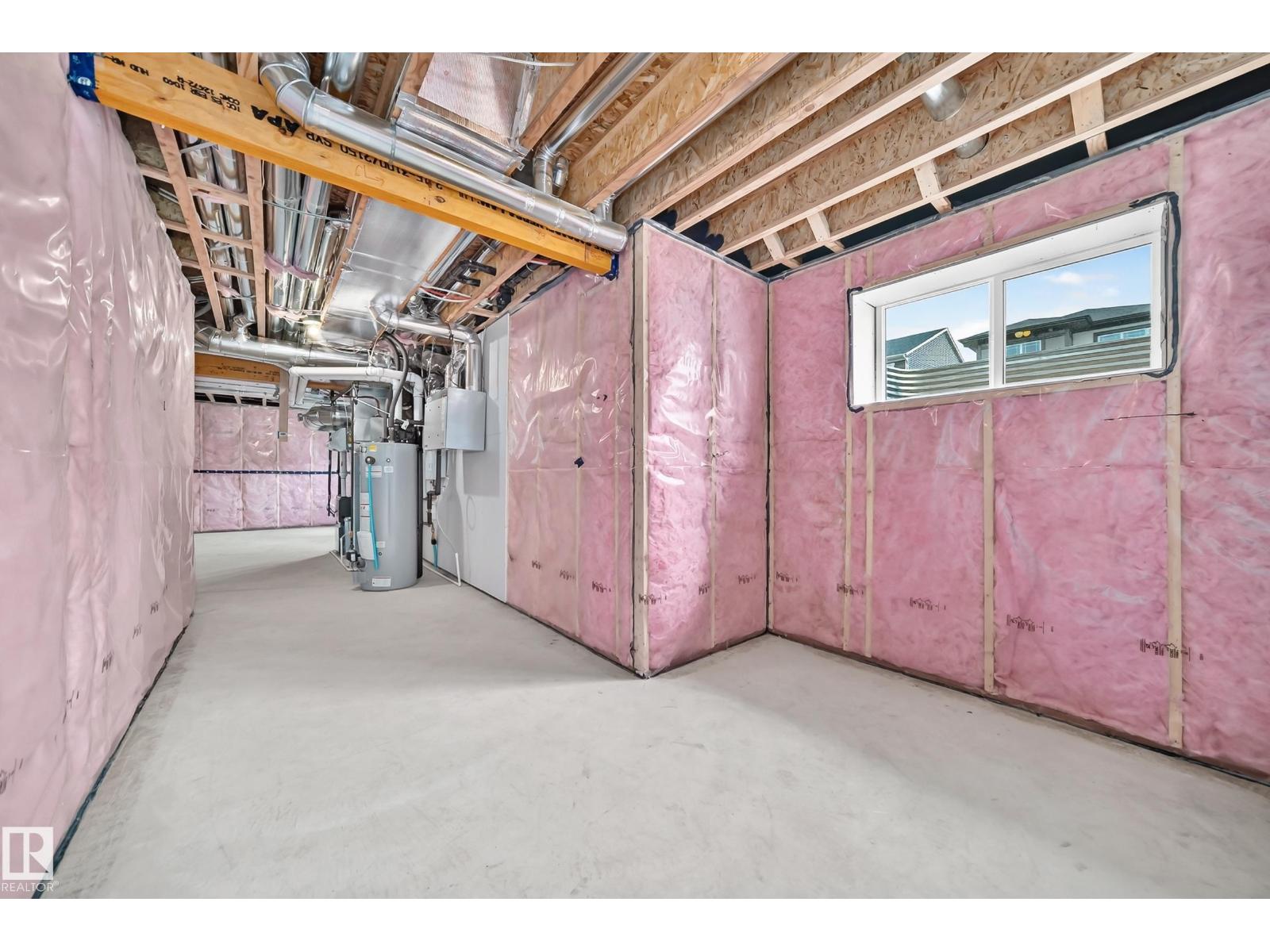 20512 15 AV NW - 60