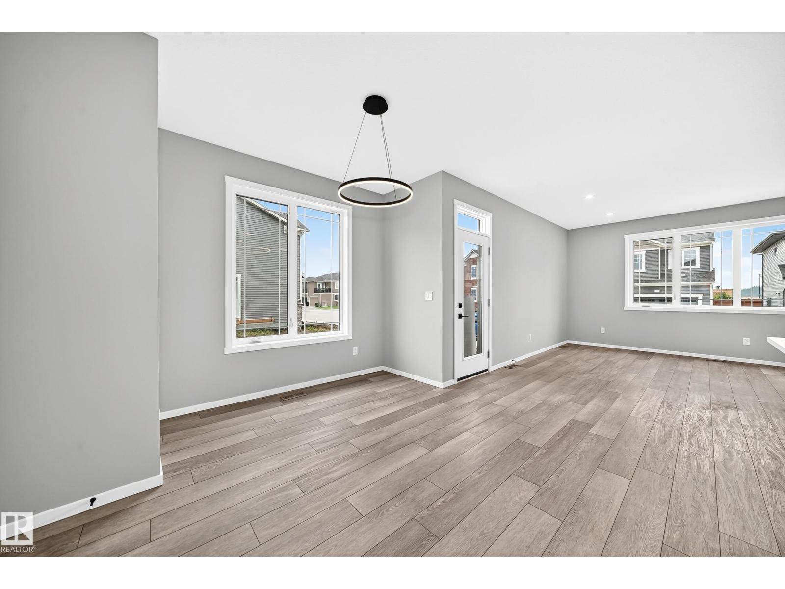 20512 15 AV NW - 22