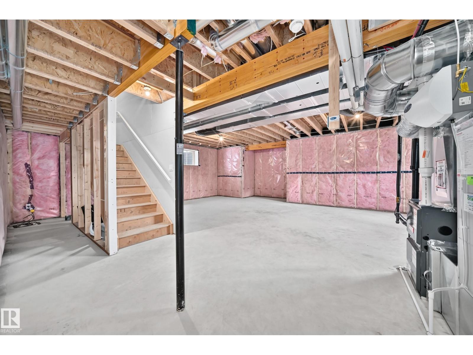 20512 15 AV NW - 57