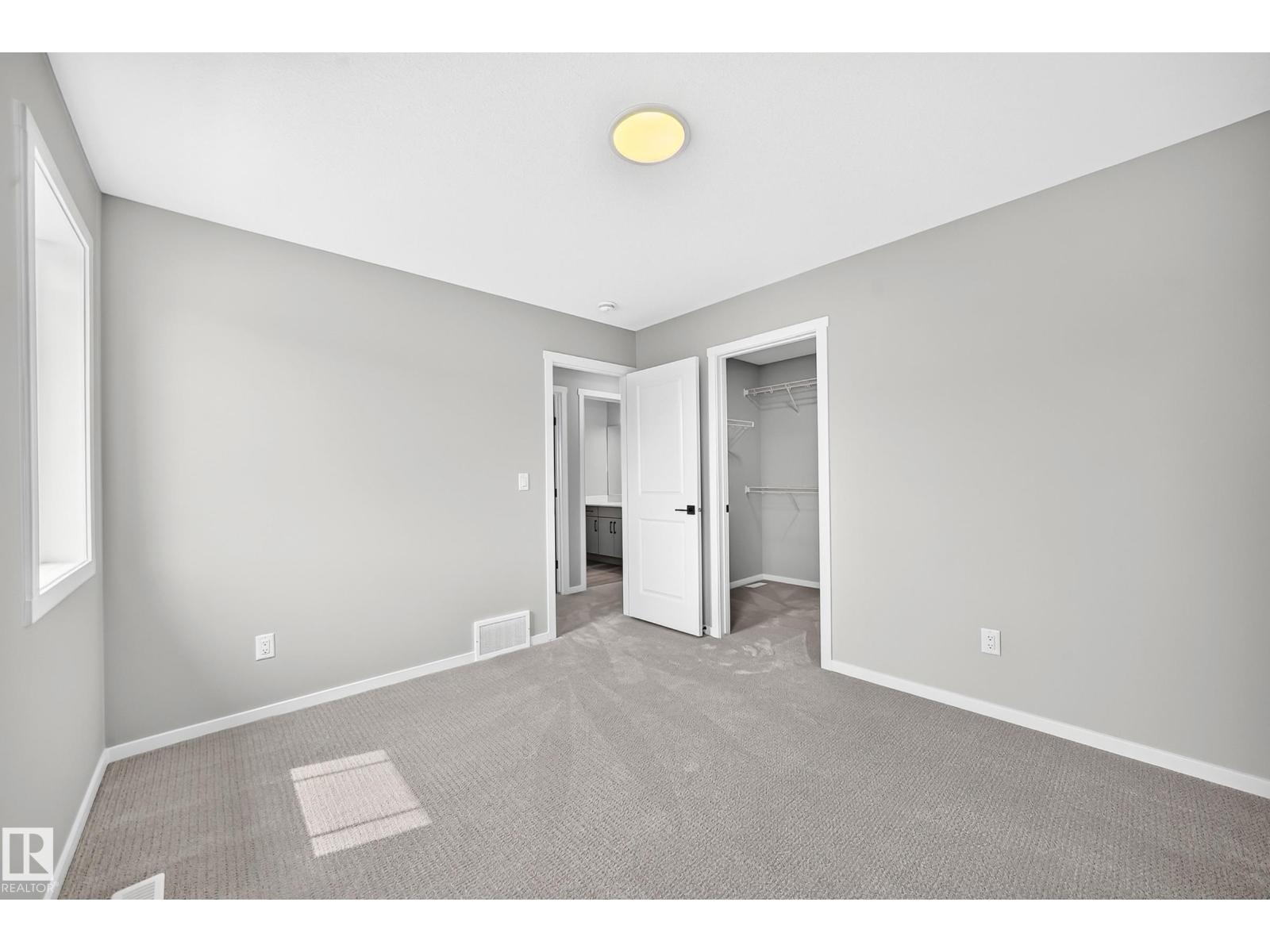 20512 15 AV NW - 45