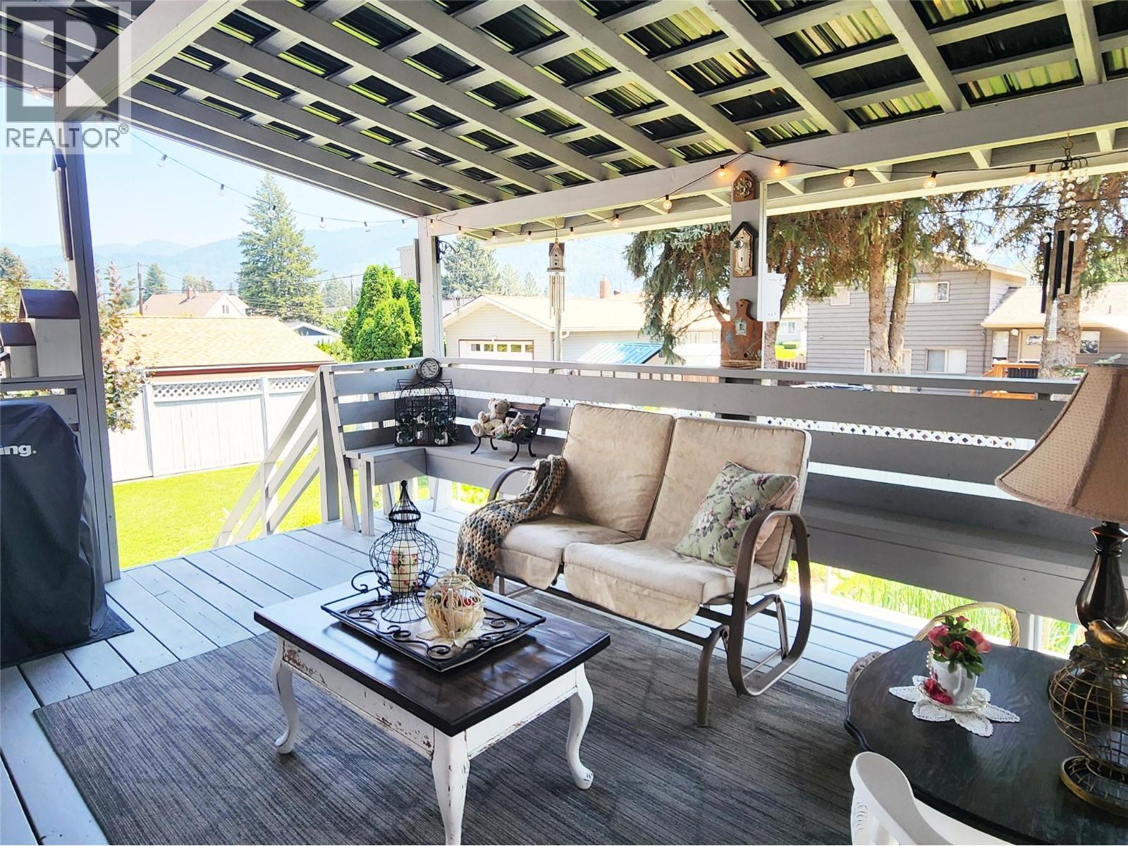 275 10th Avenue - 38