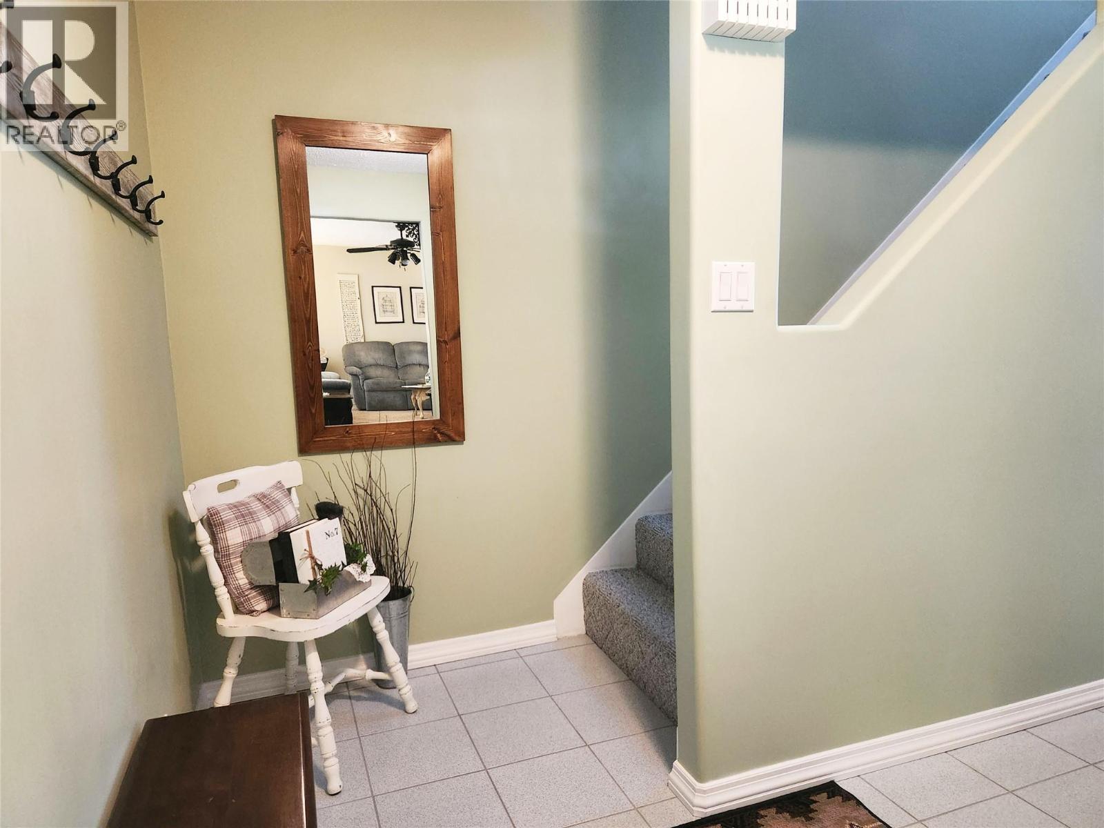 275 10th Avenue - 4