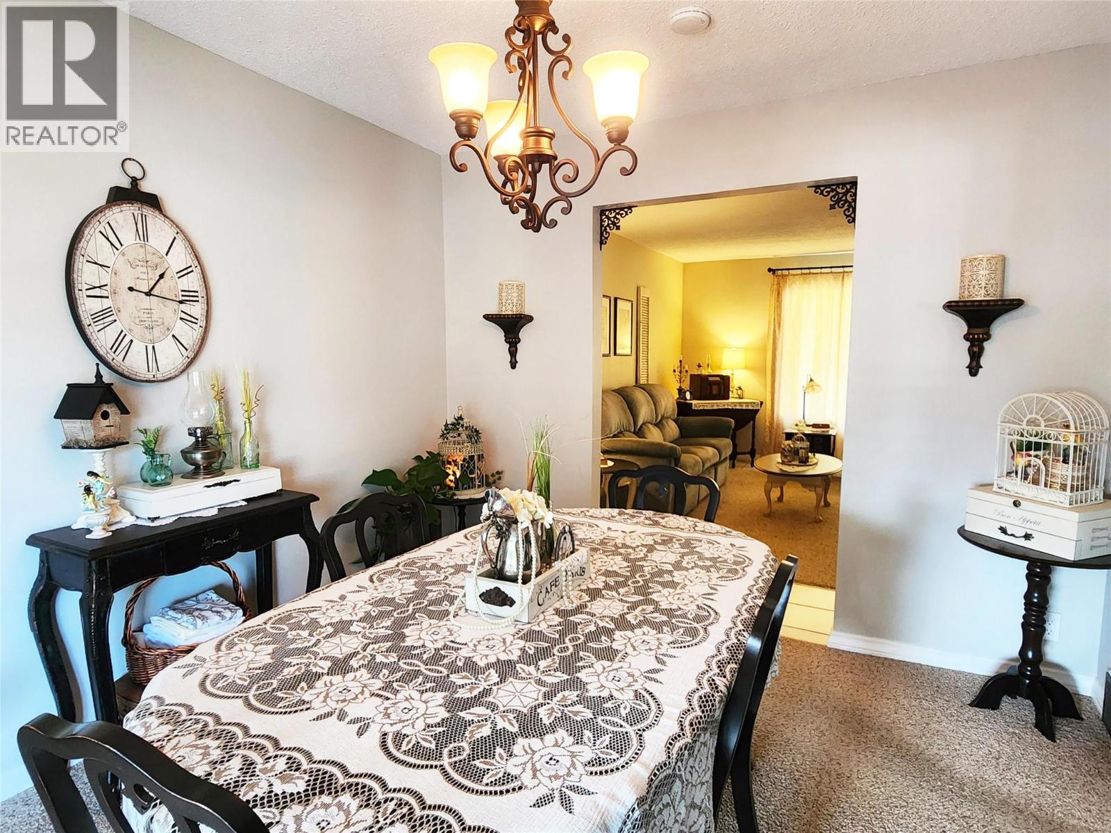 275 10th Avenue - 12