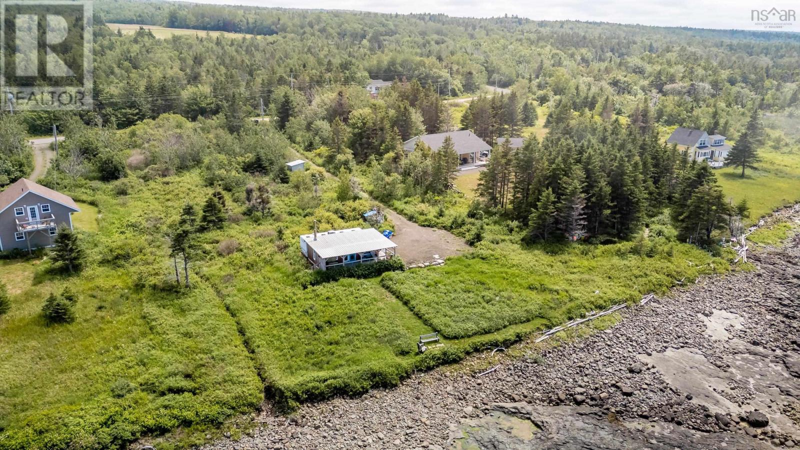 6737 Shore Road W - 24