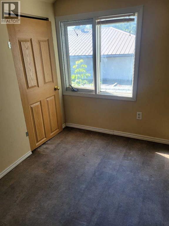 1 Elm Avenue - Image 10