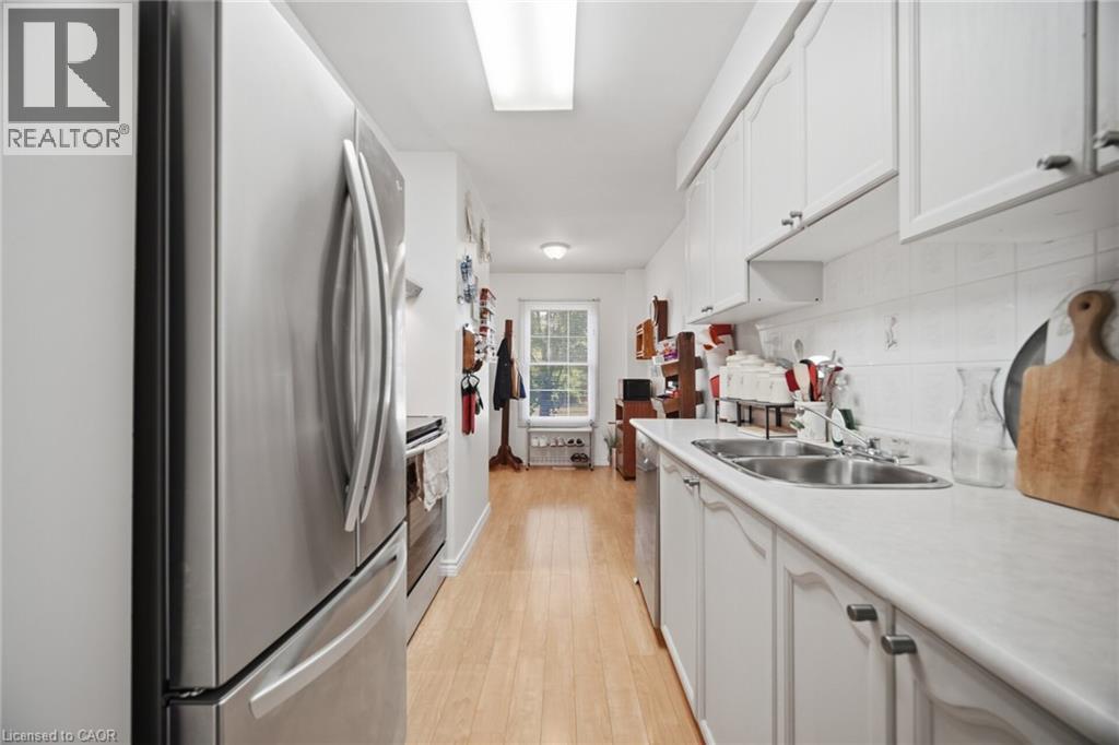 #17 2935 HEADON FOREST Drive - Image 13