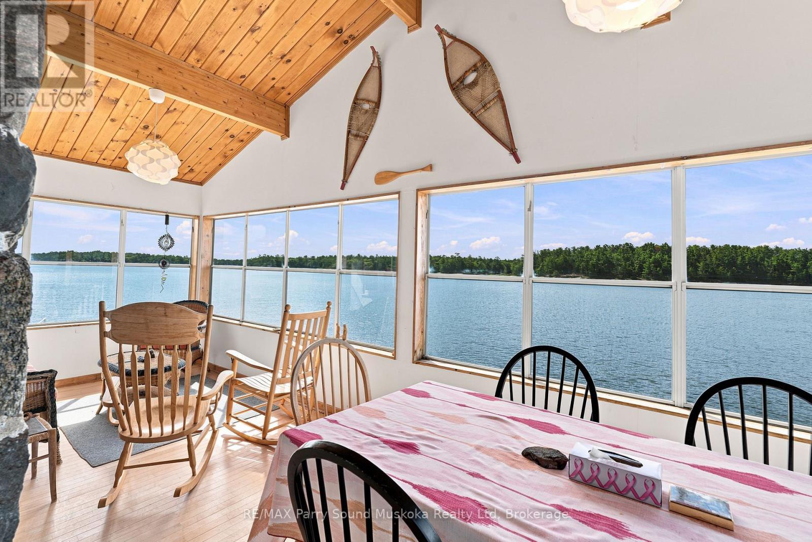 1540 GEORGIAN BAY WATER - Image 24