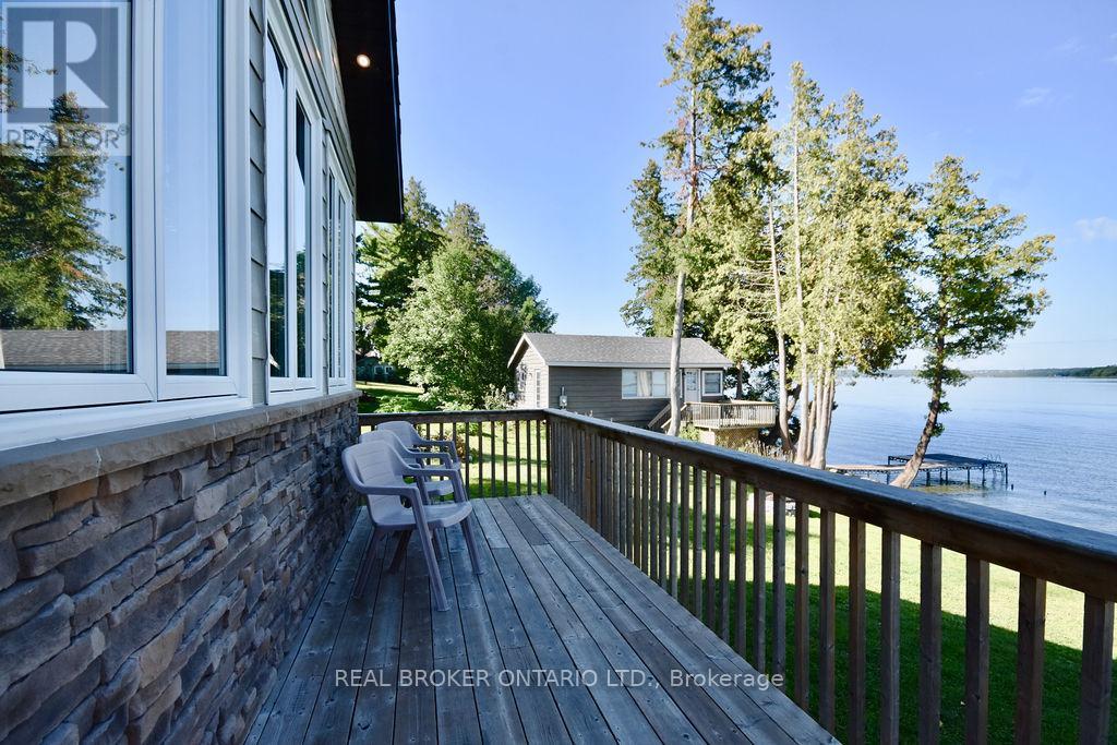 5818 VICTORIA PARK ROAD - 16