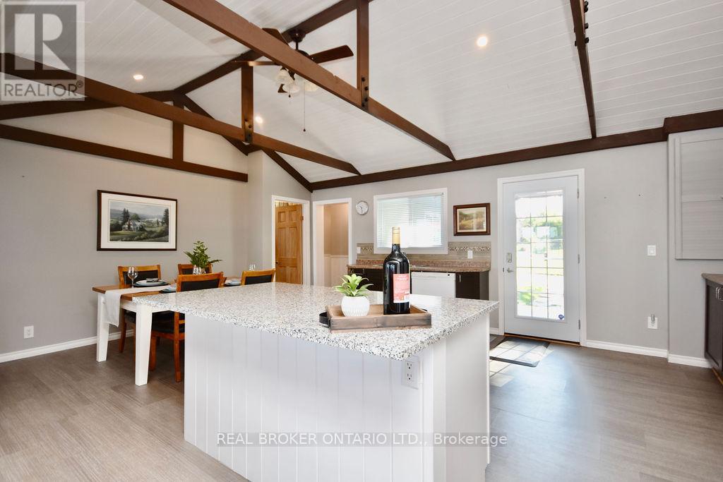 5818 VICTORIA PARK ROAD - 3
