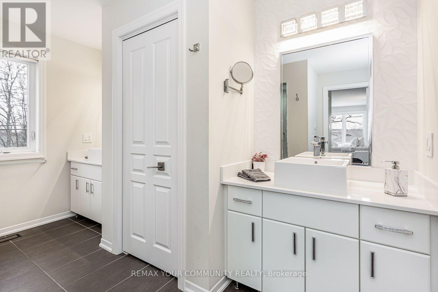 338 WOODALE AVENUE - 24