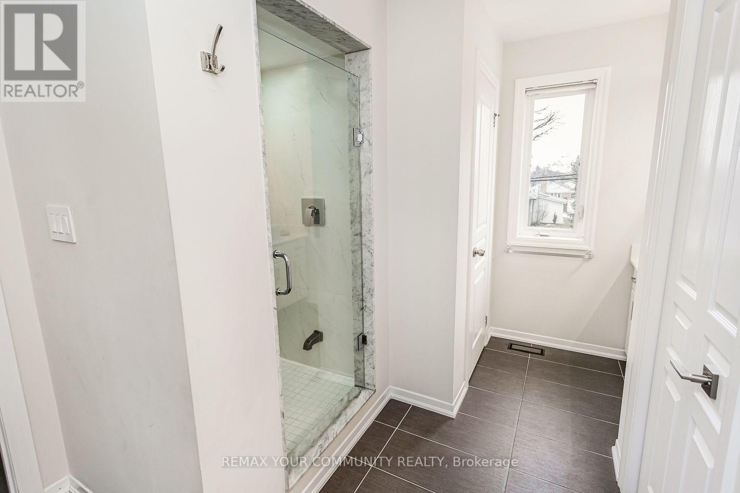 338 WOODALE AVENUE - 25