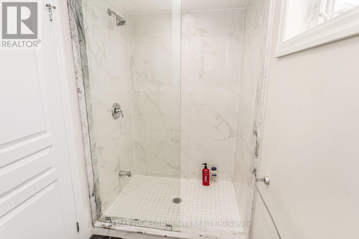 338 WOODALE AVENUE - 33