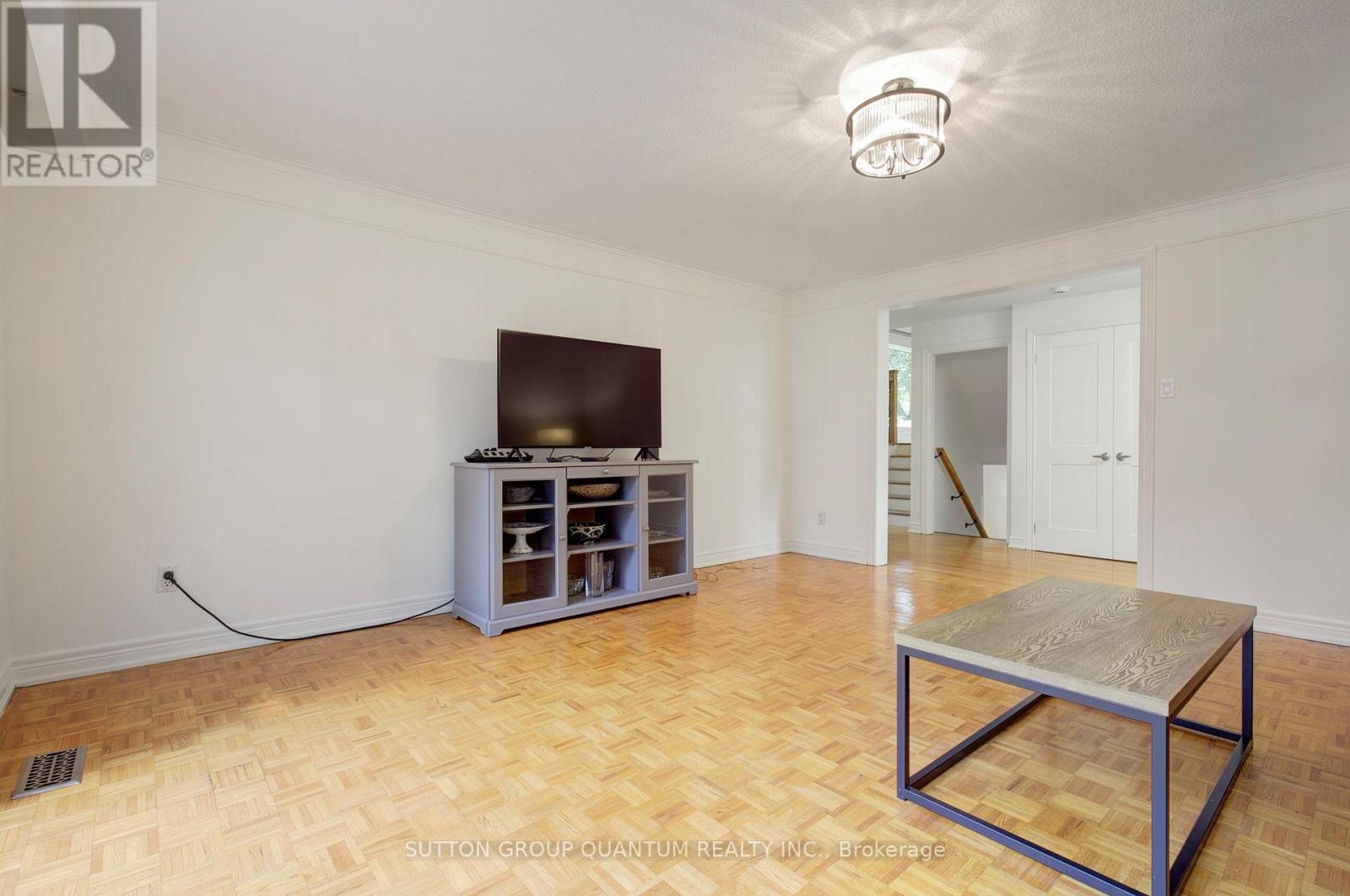 3456 RIVERSPRAY CRESCENT - Image 24