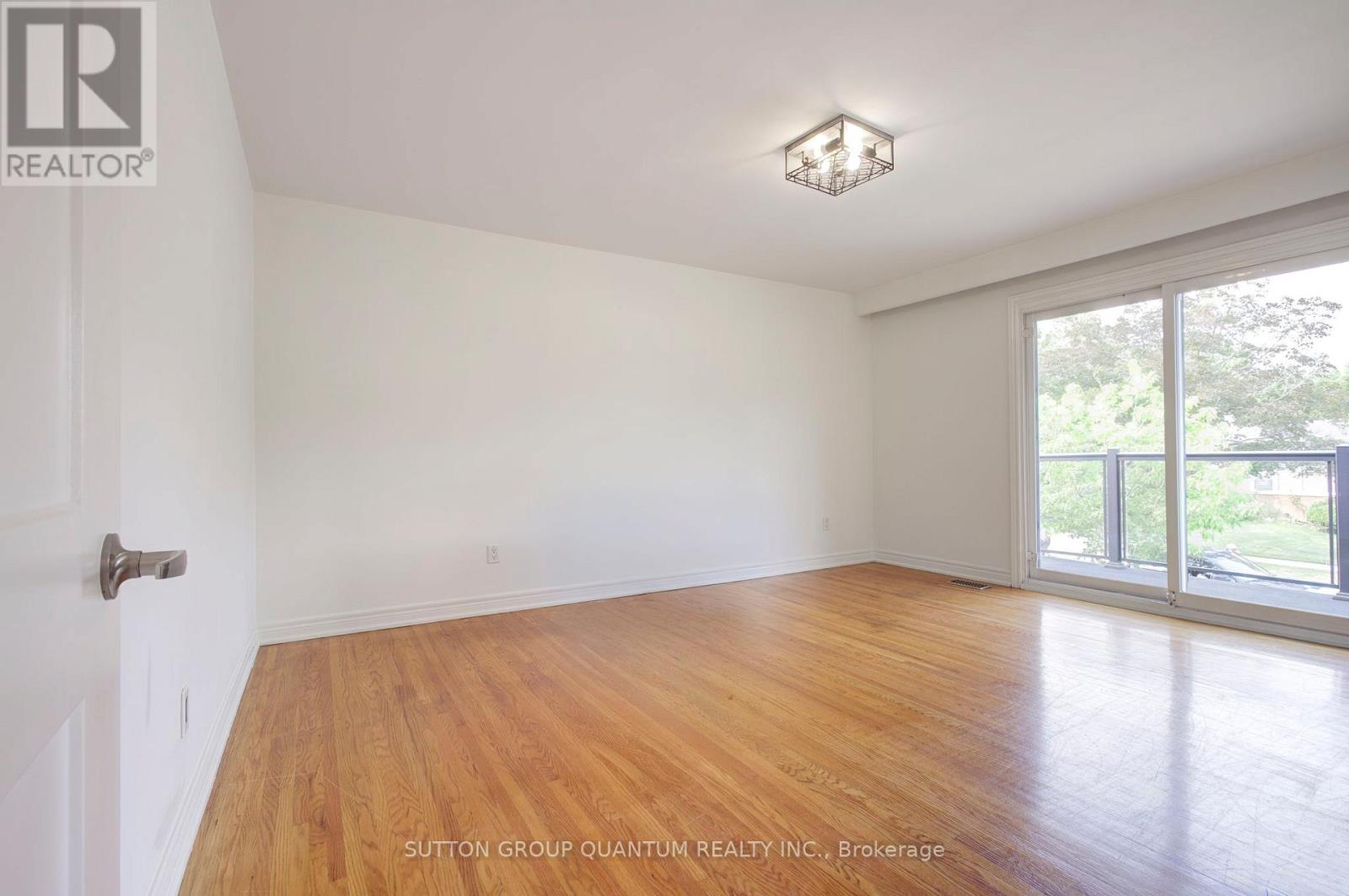 3456 RIVERSPRAY CRESCENT - Image 35
