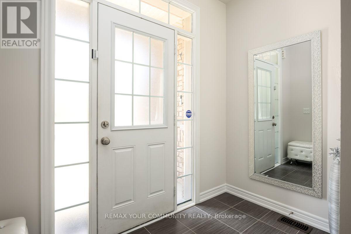 57 DAVENFIELD CIRCLE - 5