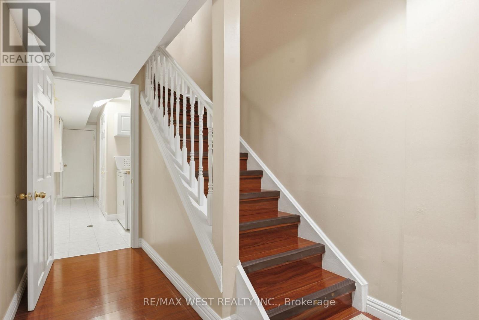 34 WYCOMBE RD ROAD - Image 29