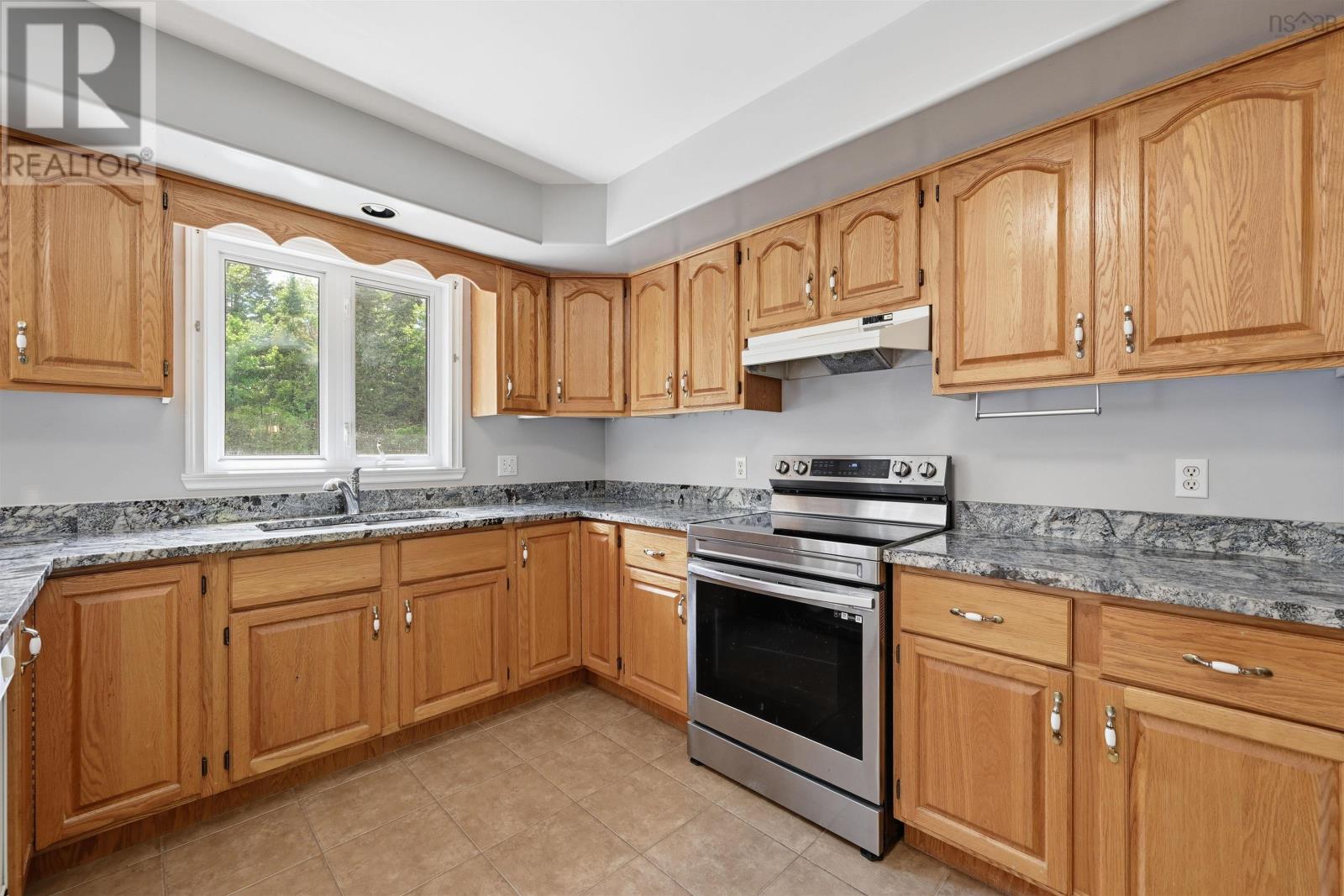 219 Monarch Drive - 10