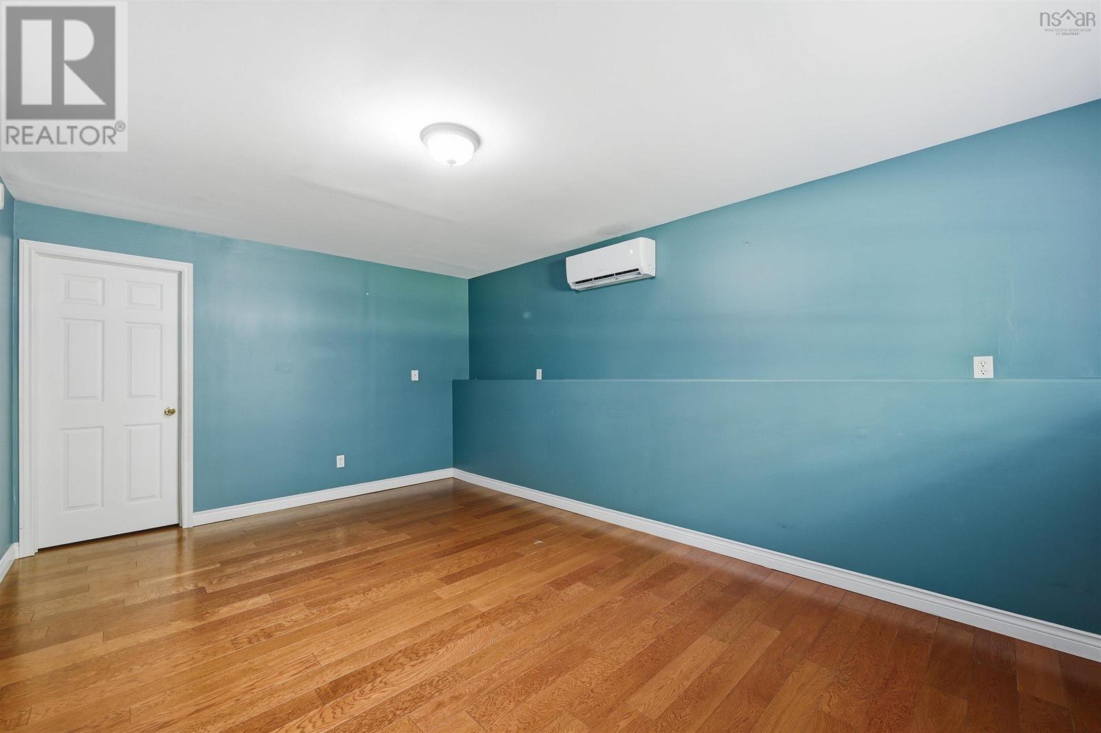 219 Monarch Drive - 35