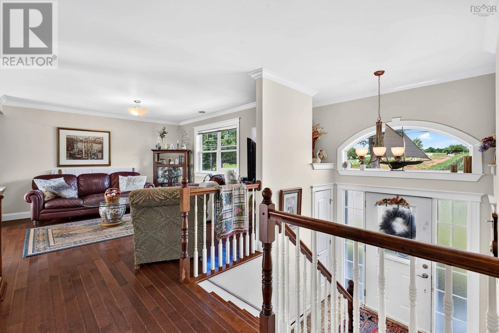355 College Road - 12