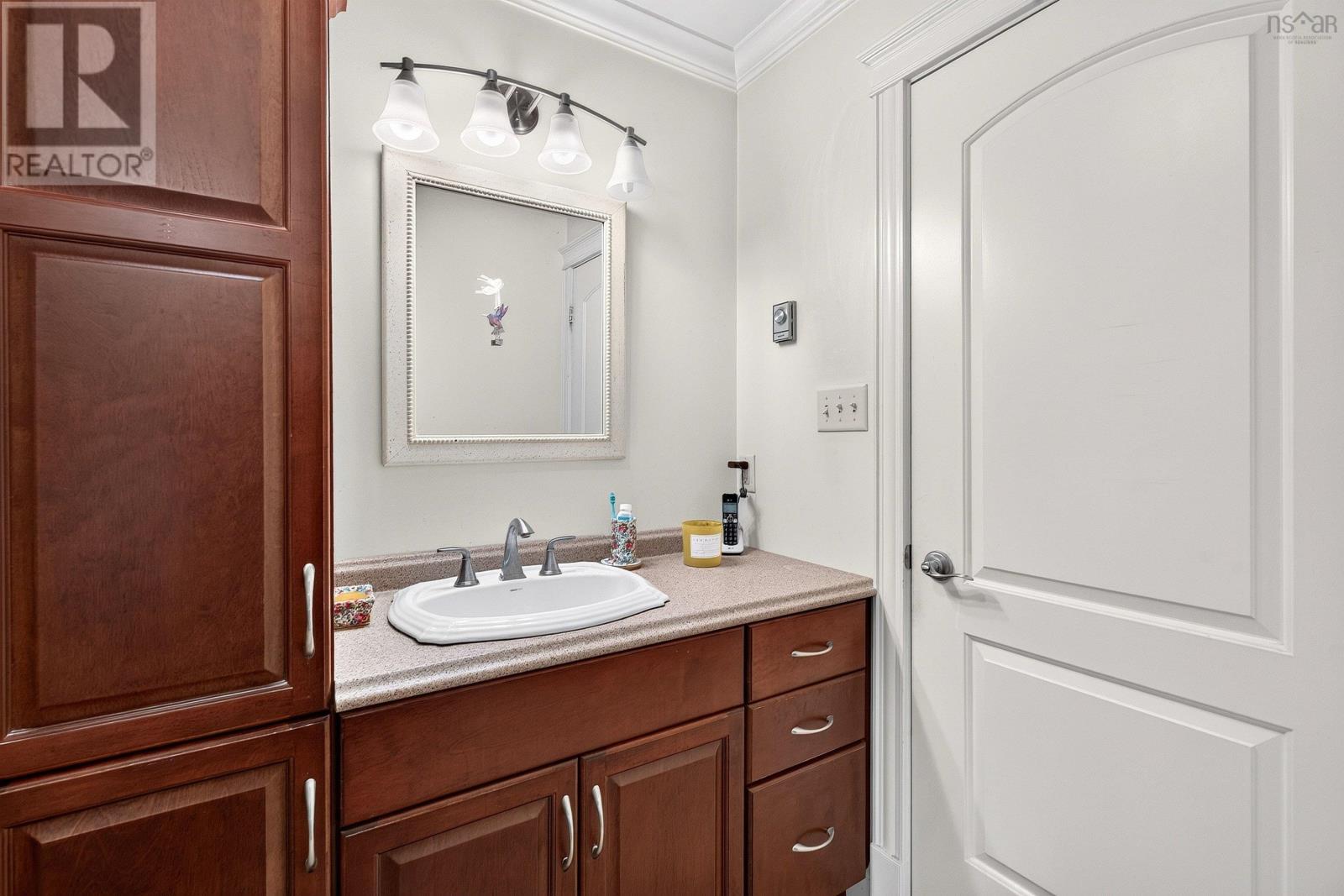 355 College Road - 18