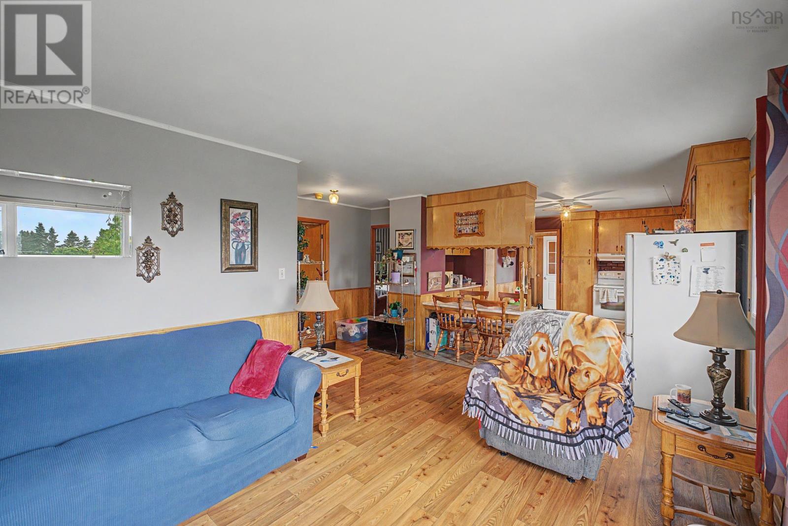 39 Rogers Road - 26