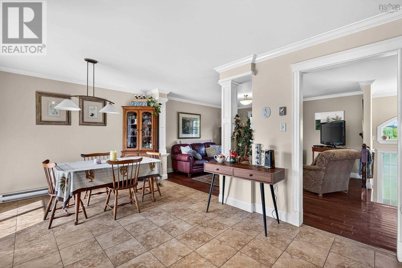 355 College Road - 16