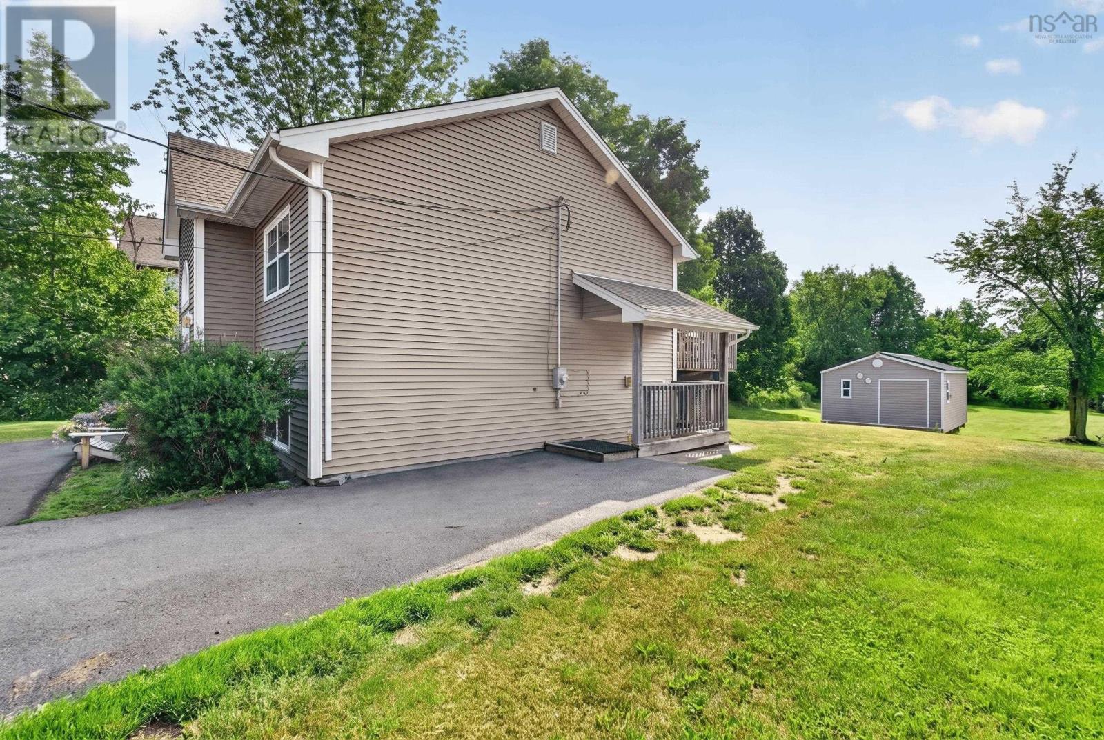 355 College Road - 5