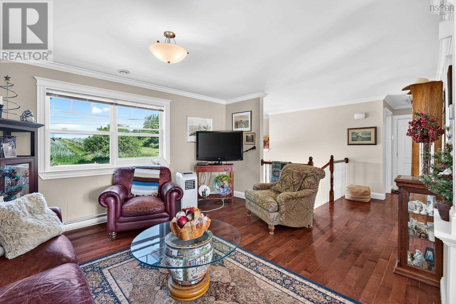 355 College Road - 9