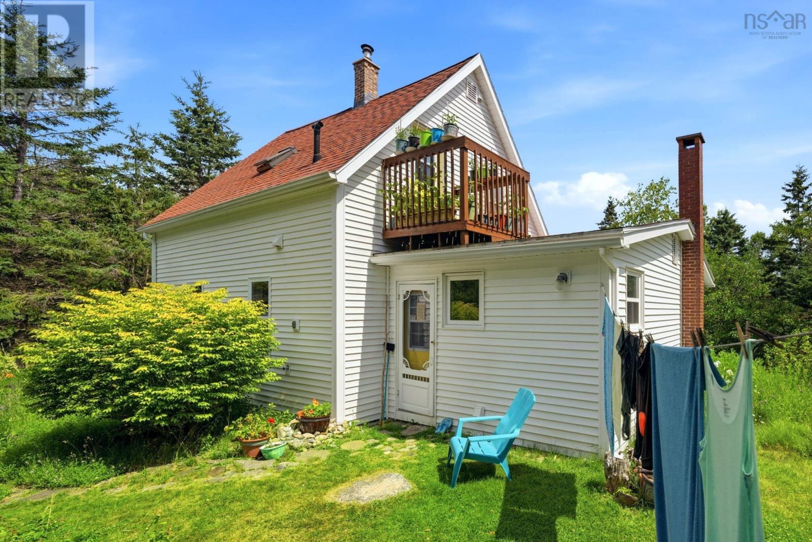 6864 St Margarets Bay Road - 25