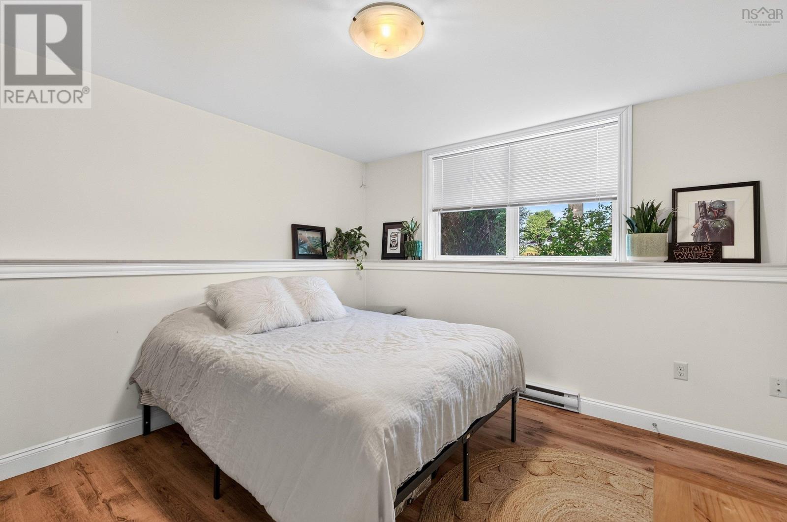 355 College Road - 24