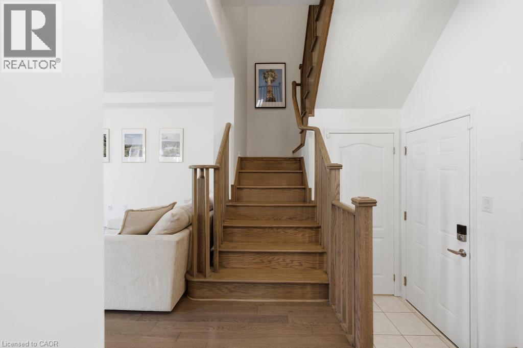 10 COOKE Avenue - 12