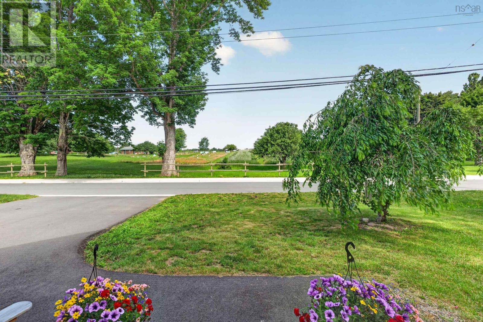 355 College Road - 6
