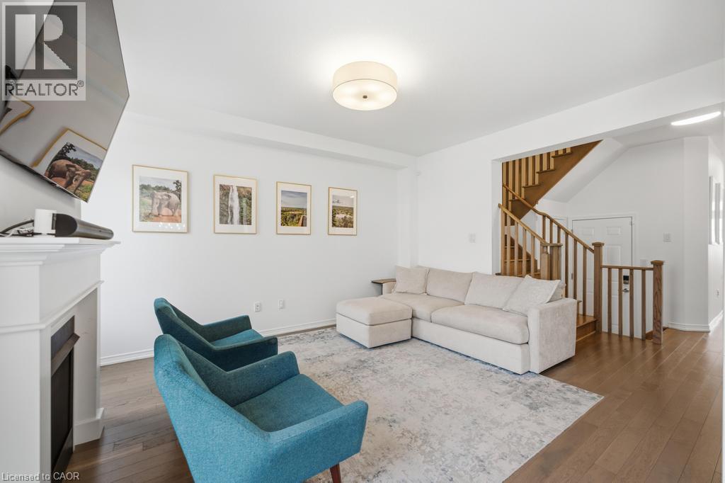 10 COOKE Avenue - 10