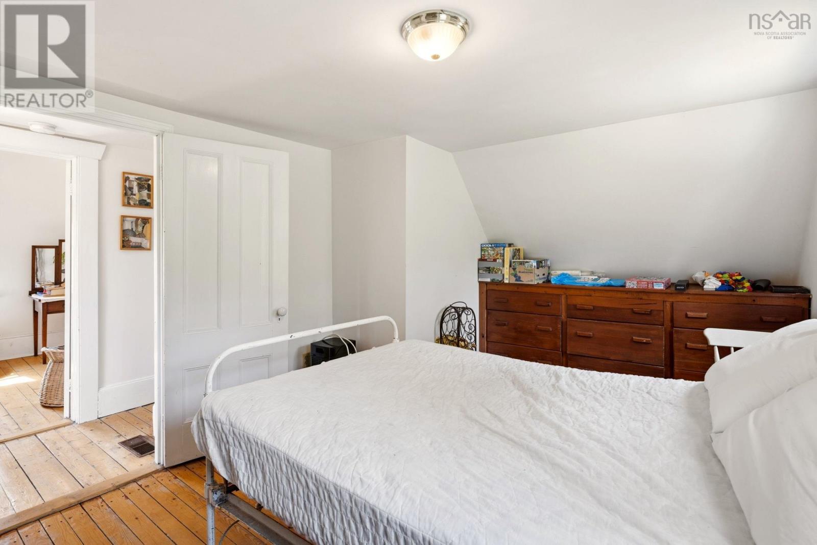 6864 St Margarets Bay Road - 17