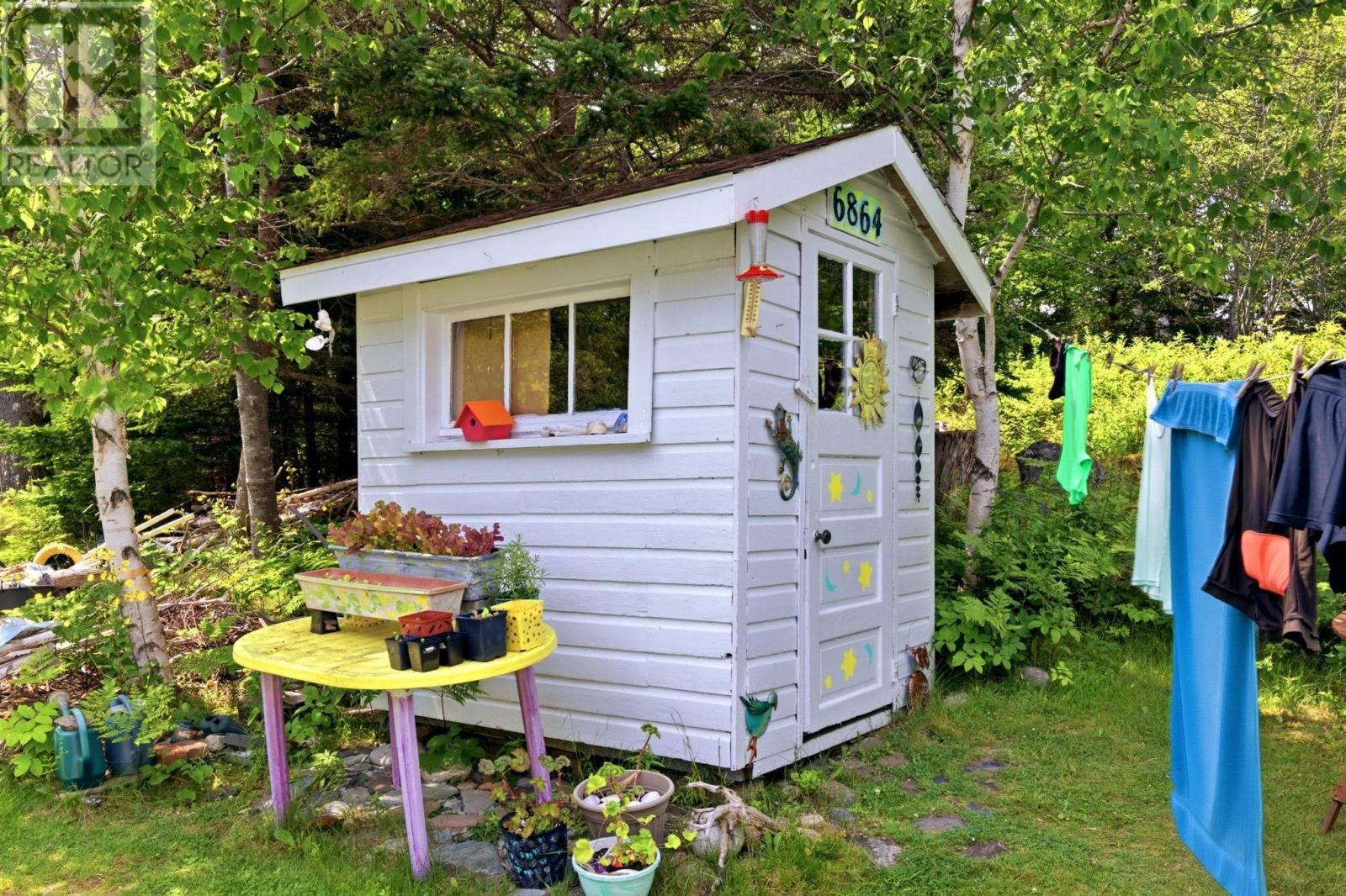6864 St Margarets Bay Road - 26