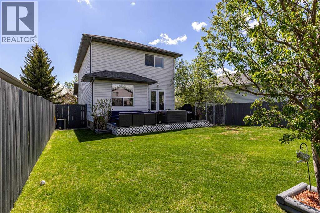 158 Saratoga Close NE - 37