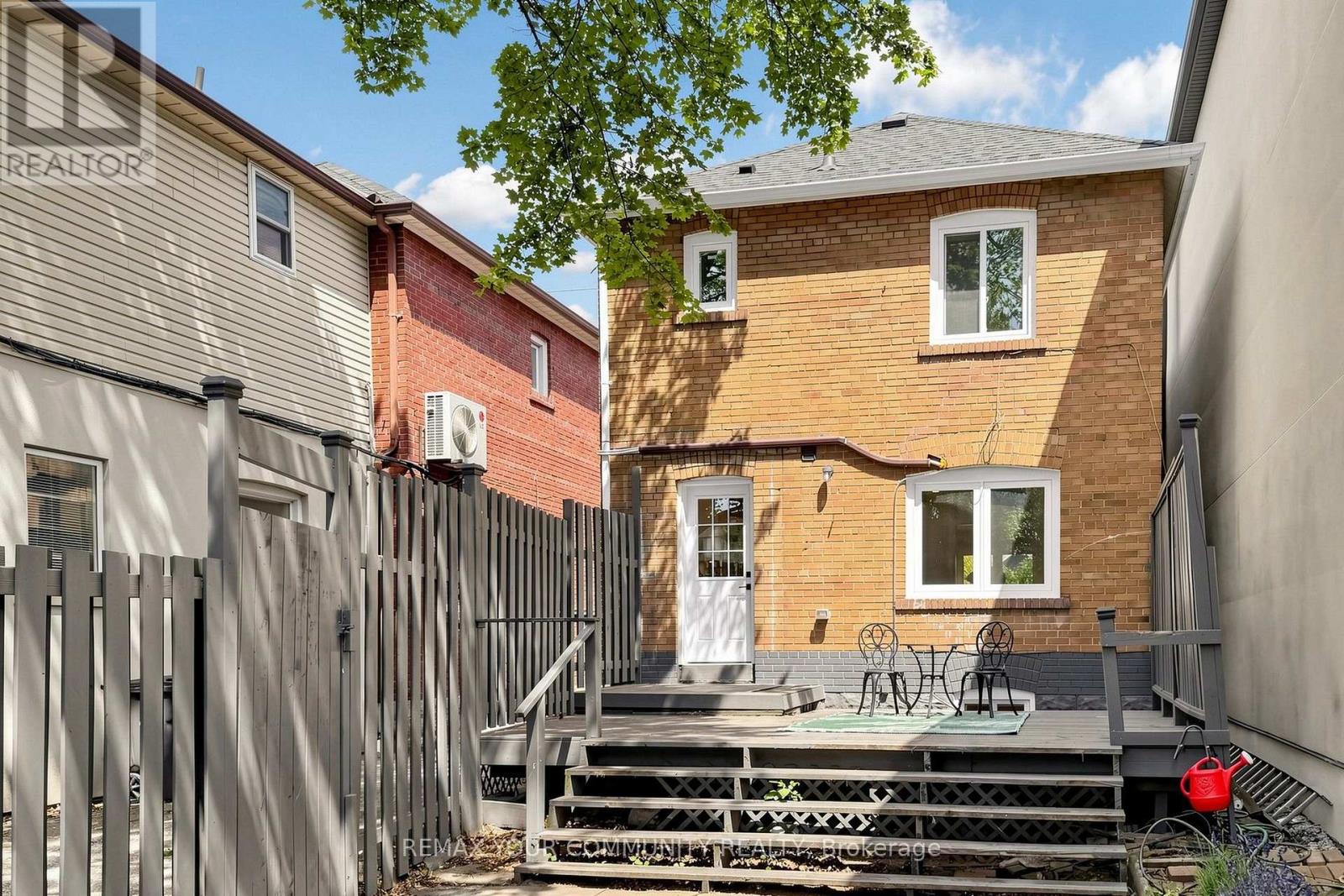351 FAIRLAWN AVENUE - 38