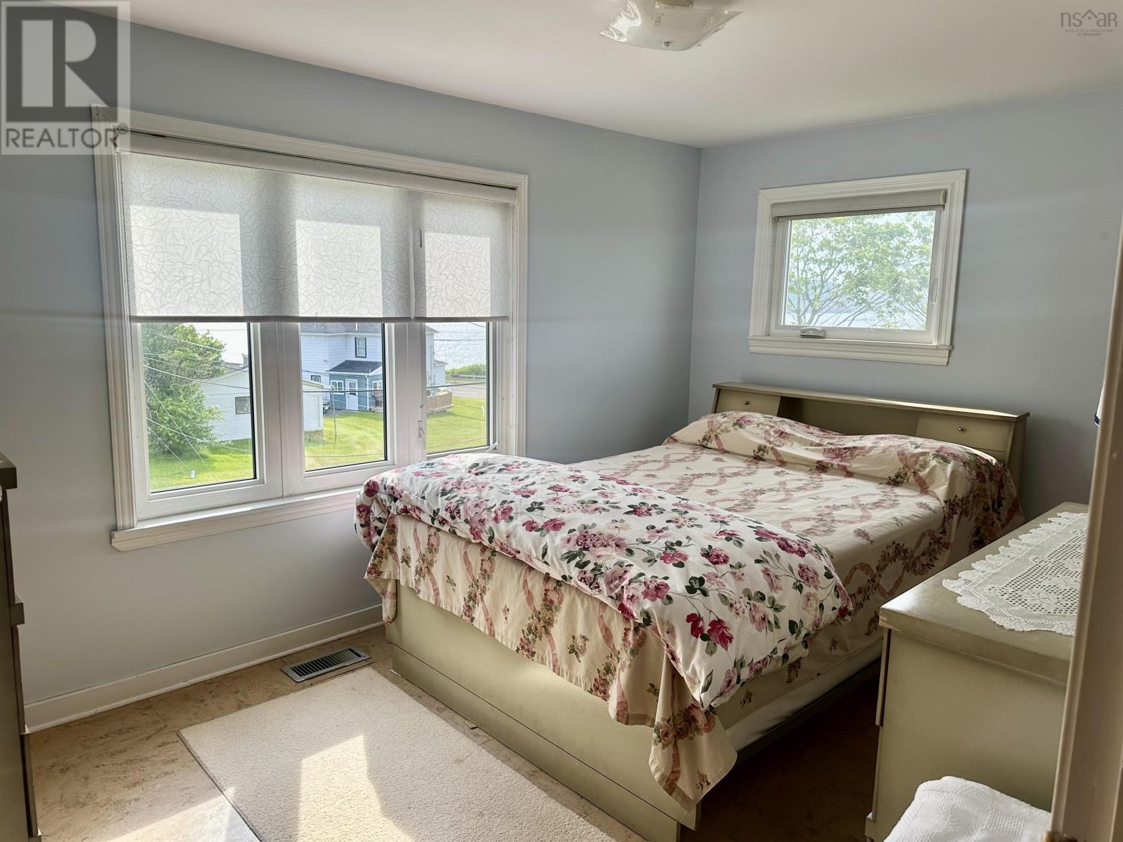 14 MacLaughlin Drive - 22