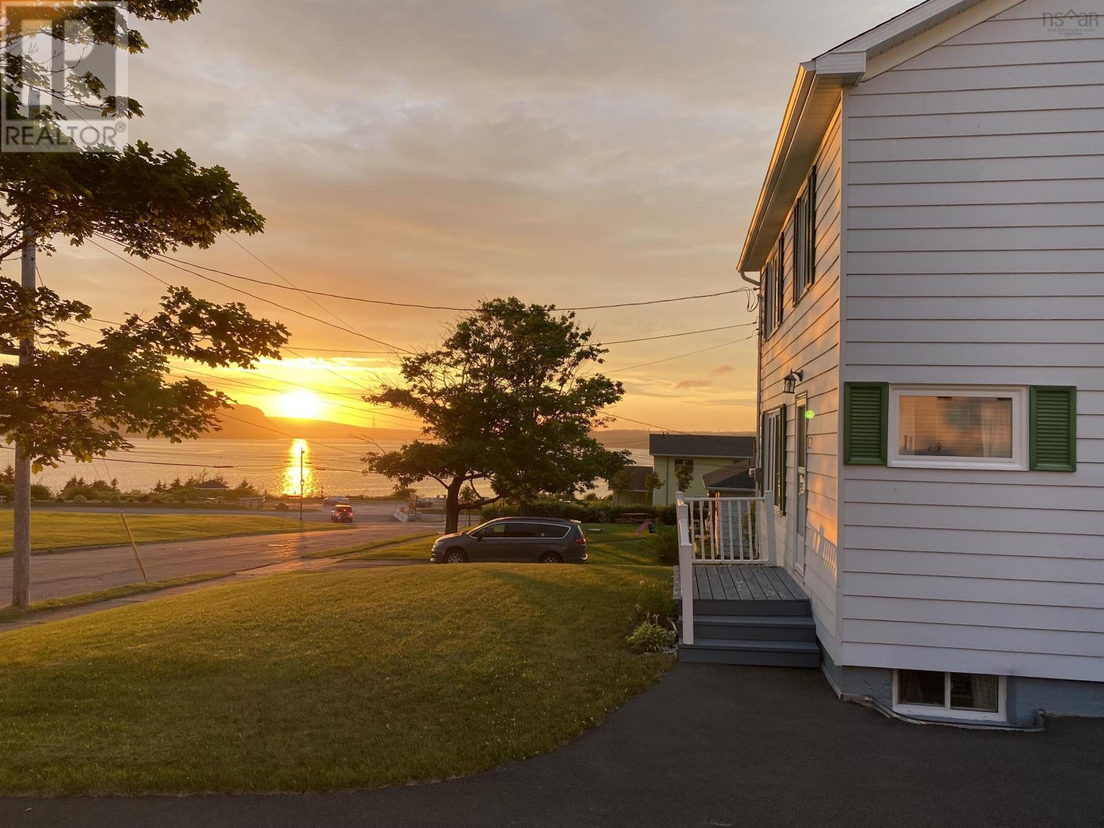 14 MacLaughlin Drive - 3