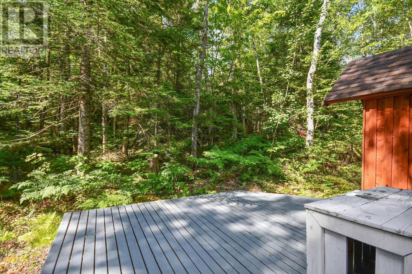 #69 FOREST HEIGHTS Drive - 24