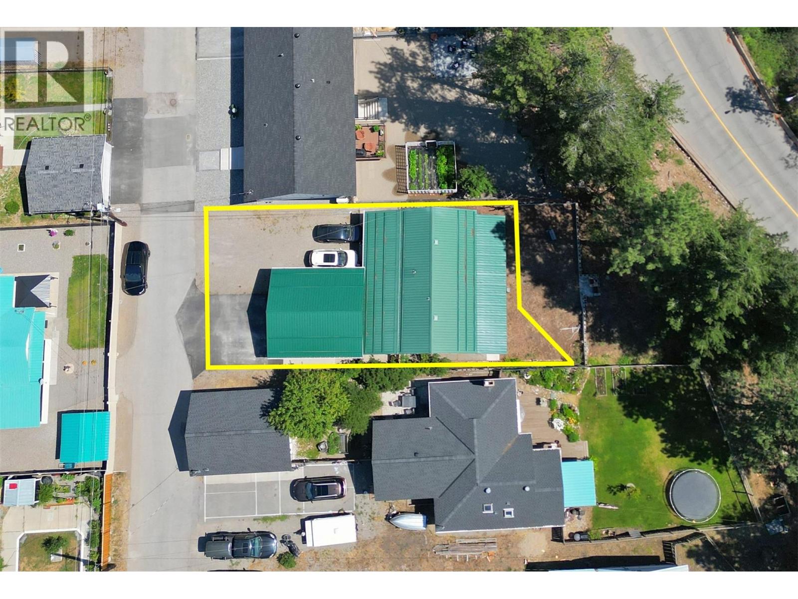 328 Sunset Avenue - 3