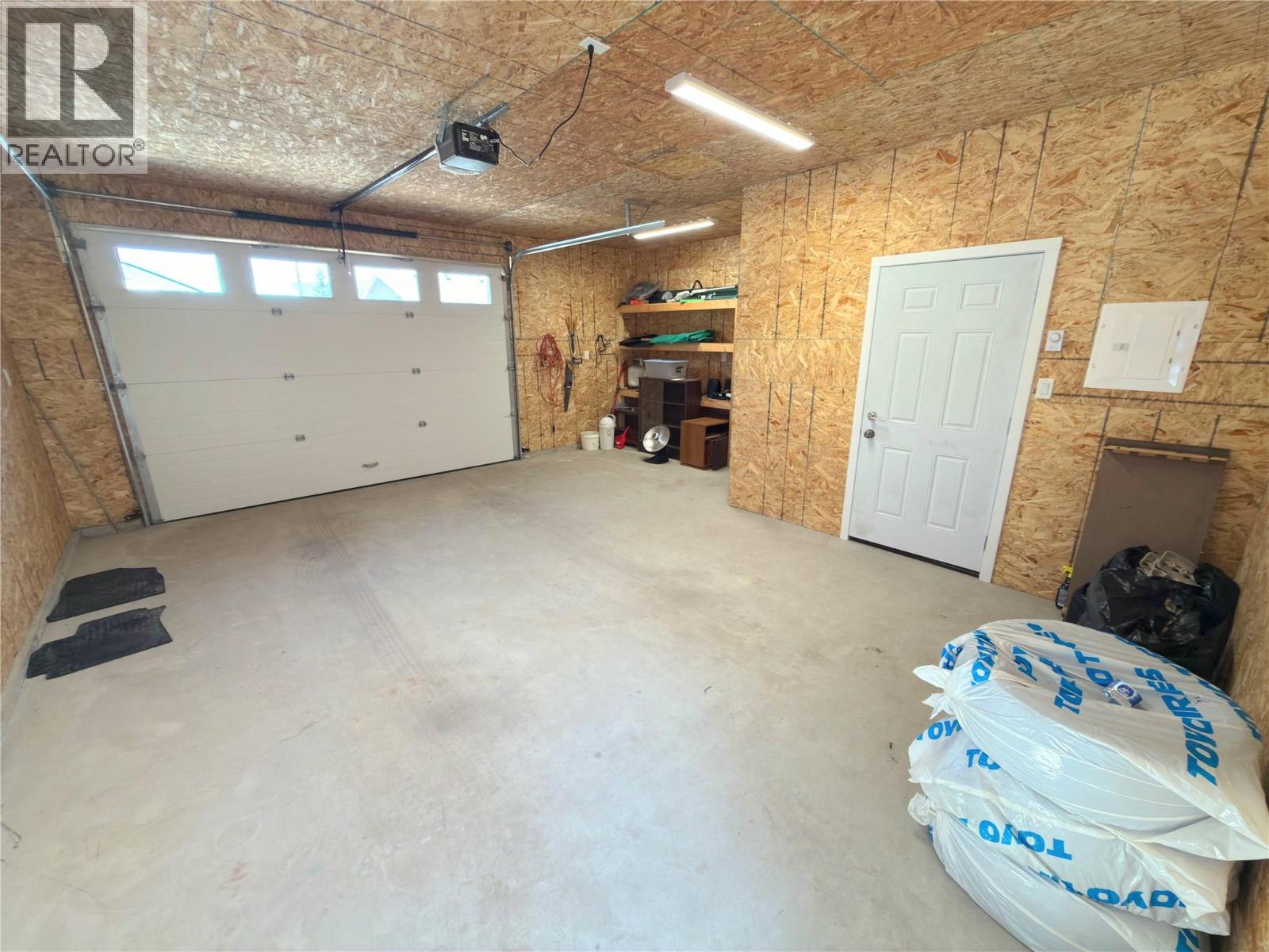 328 Sunset Avenue - 35