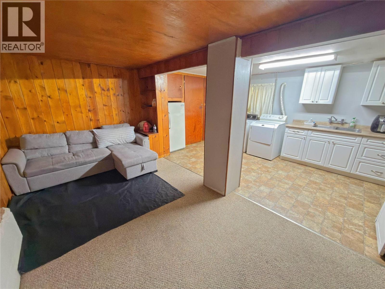 328 Sunset Avenue - 40
