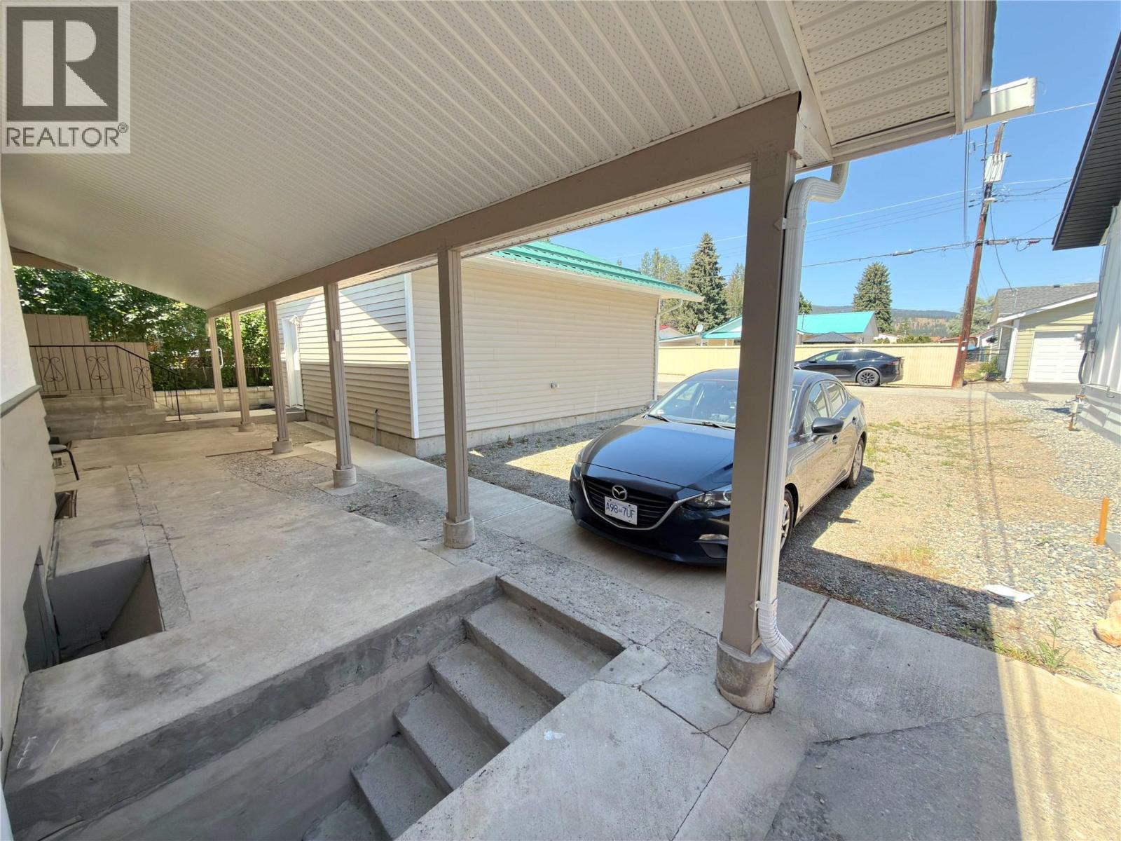 328 Sunset Avenue - 6